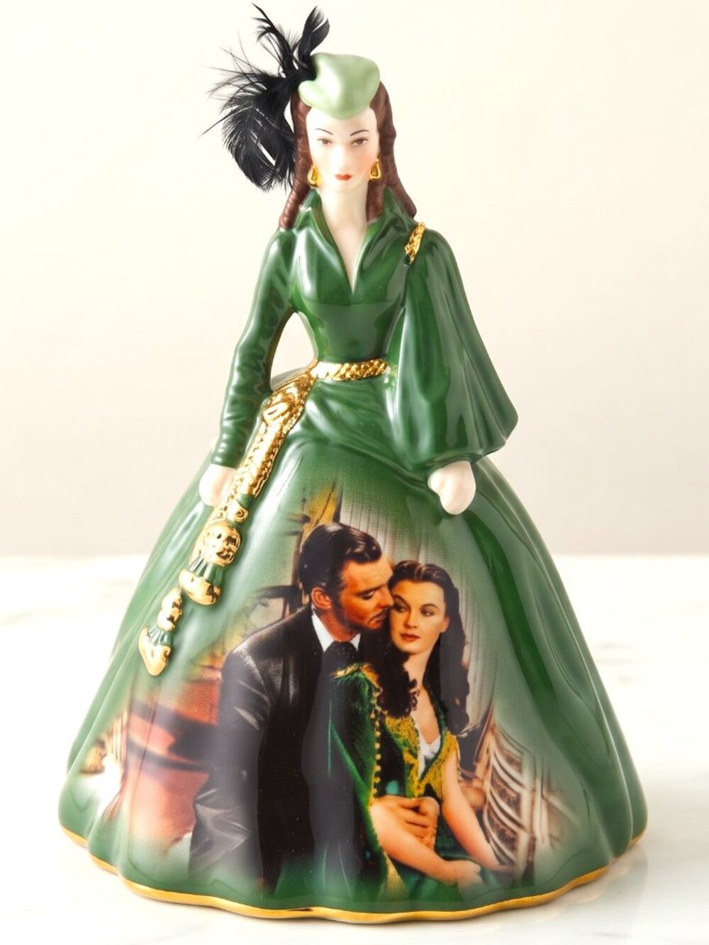 Gone With the Wind “Green Velvet Dress” Porcelain Figurine – Bradford Editions